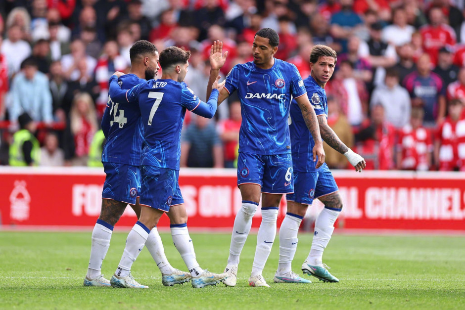 贝蒂斯被判点球的VAR录音公布：巴尔特拉一开始就抬起手臂